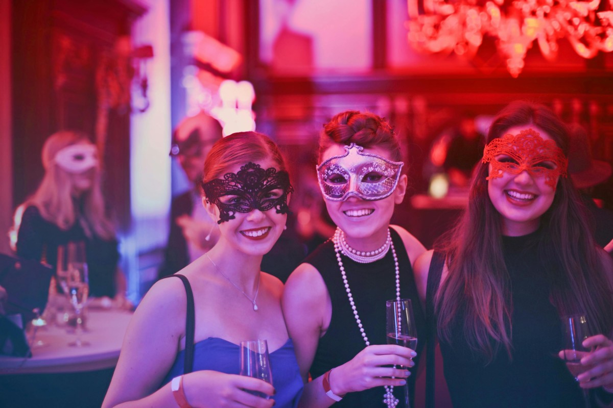 Photo of Women Wearing Masks by Andrea Piacquadio via Pexels